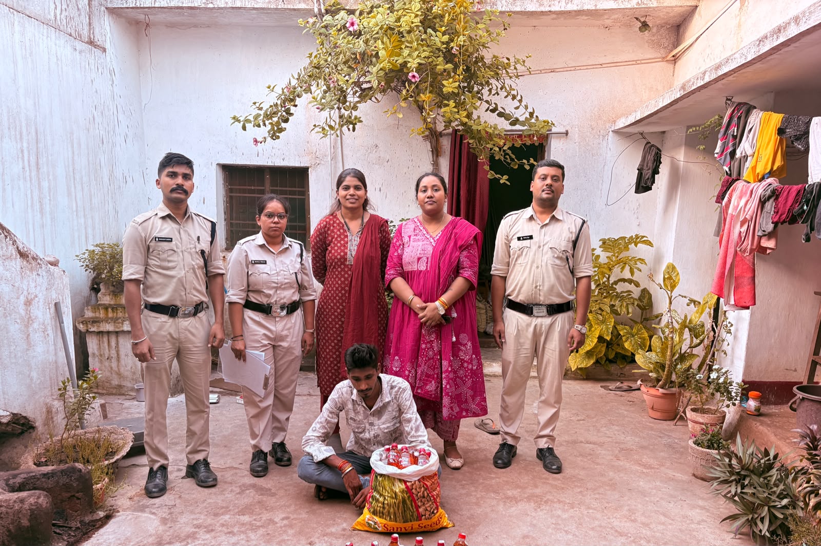 आबकारी दुवारा कार्यवाही